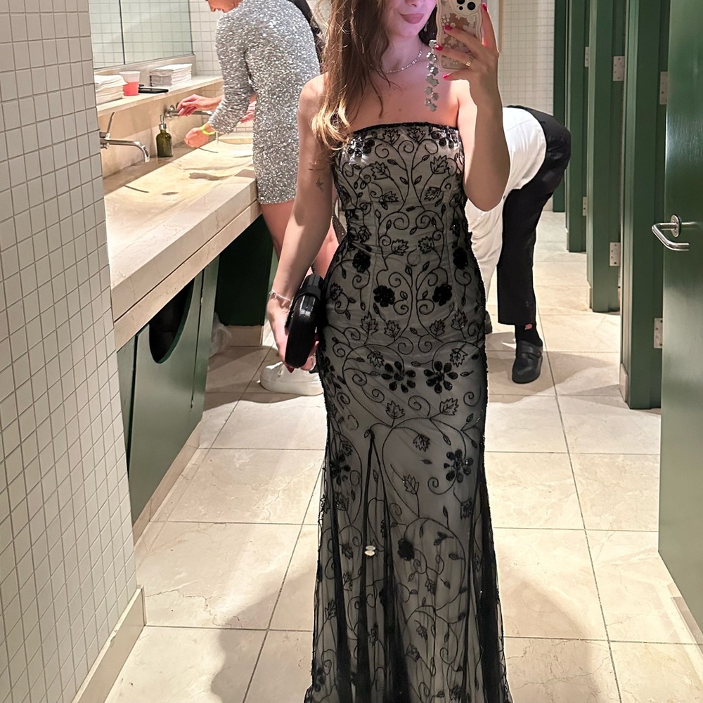 Vintage Caché strapless gown